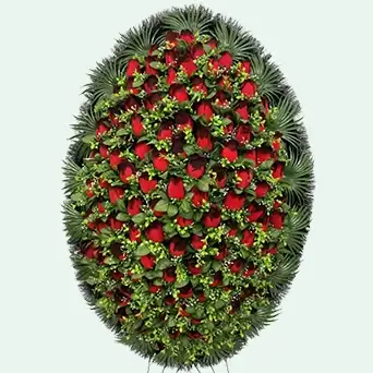 Венок из искусственных цветов